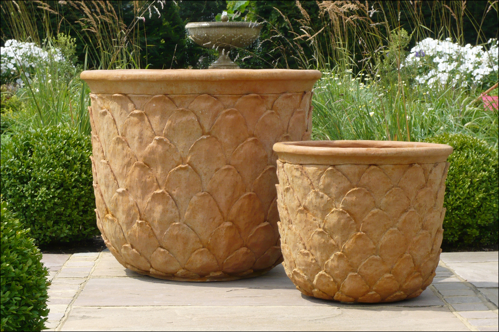 Capital Garden Products Fibreglas Pineapple Planter